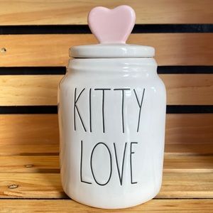 Rae Dunn KITTY LOVE canister with heart lid NEW